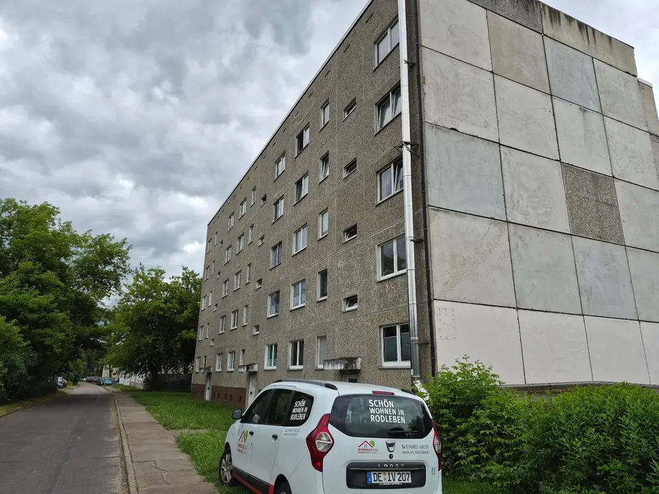 2 Zimmer Wohnung mit 56 m² in Dessau-Roßlau – Bild 1