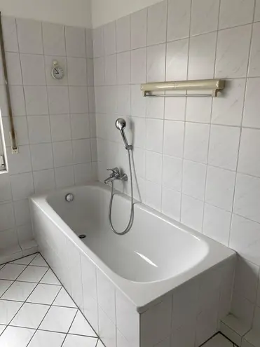 2 Zimmer Wohnung mit 70 m² in Frankfurt am Main – Bild 4