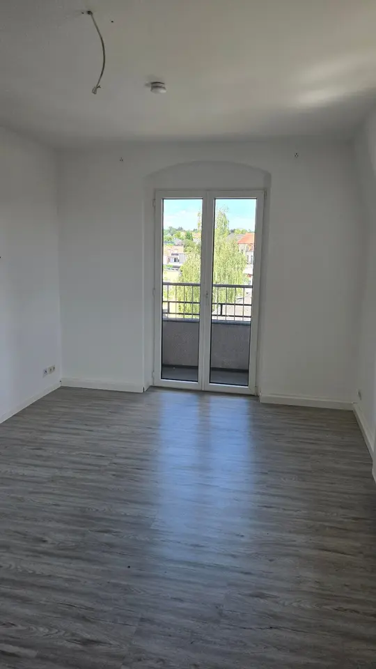 4 Zimmer Wohnung mit 89 m² in Dresden – Bild 2