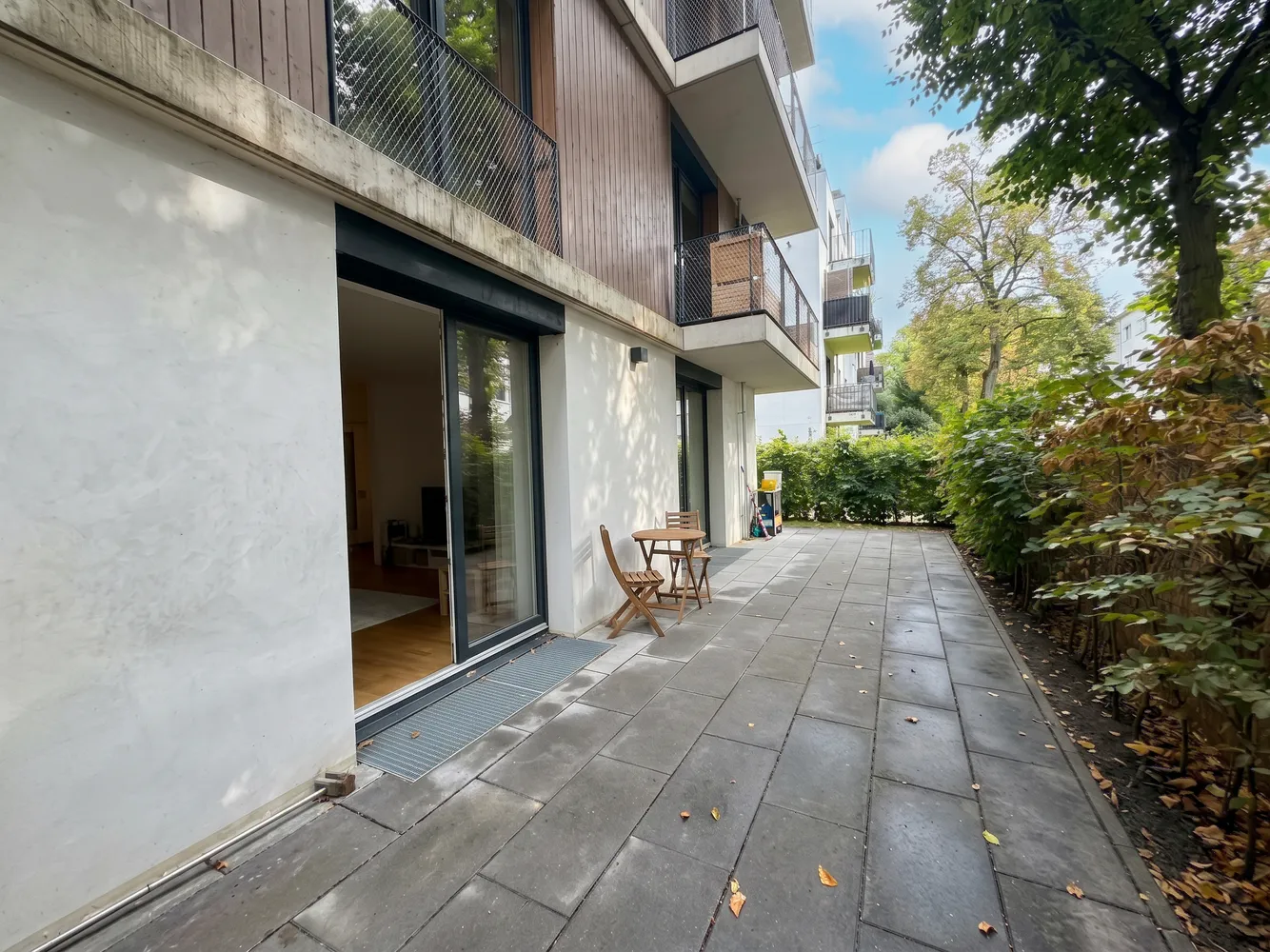 3 Zimmer Wohnung mit 93 m² in Berlin – Bild 2