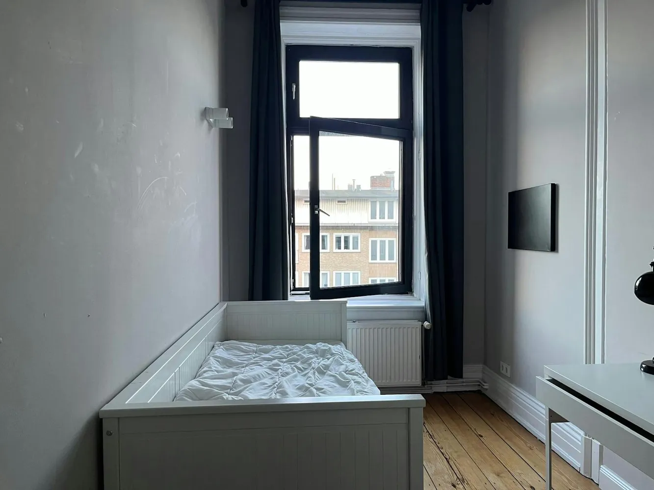 Shared room with 12 m² in Hamburg – Photo 1