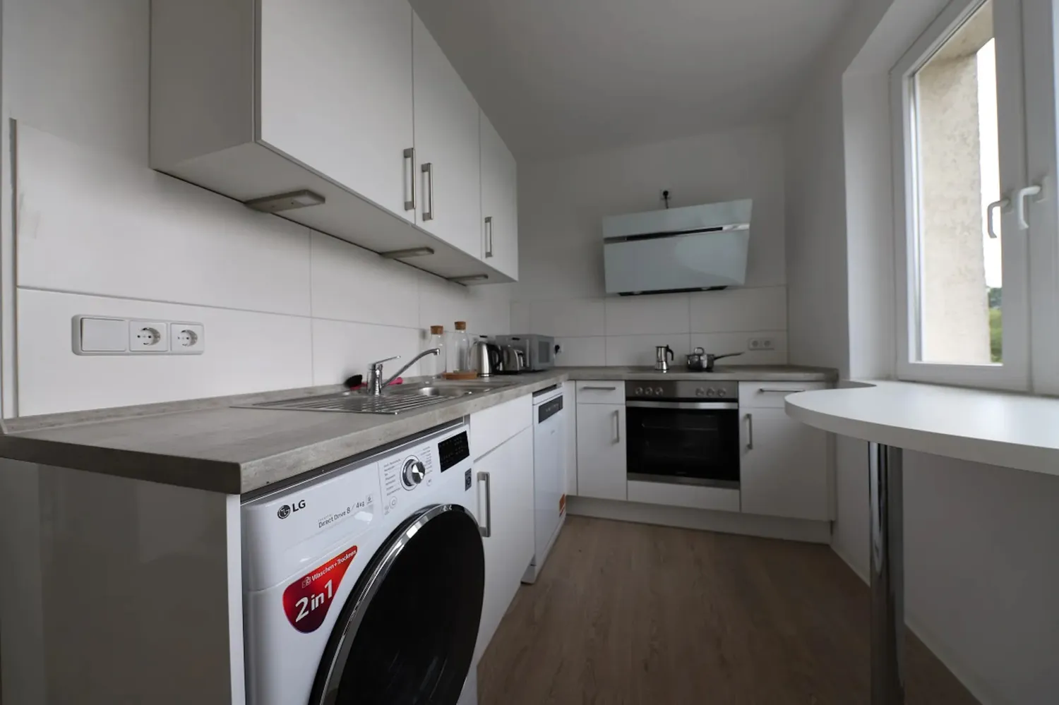 Shared room with 15 m² in Berlin – Photo 3