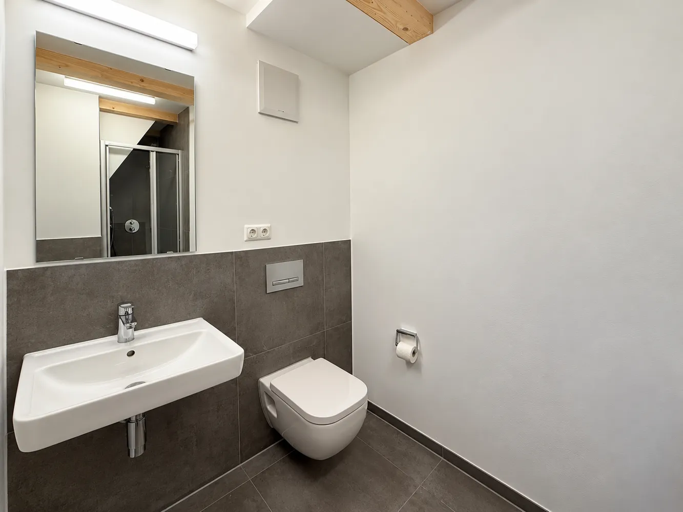 4 Zimmer Wohnung mit 101 m² in München – Bild 1