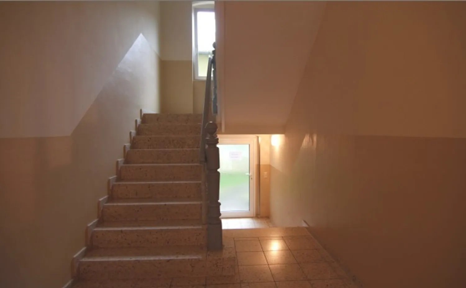 1 room apartment with 50 m² in Erfurt – Photo 2