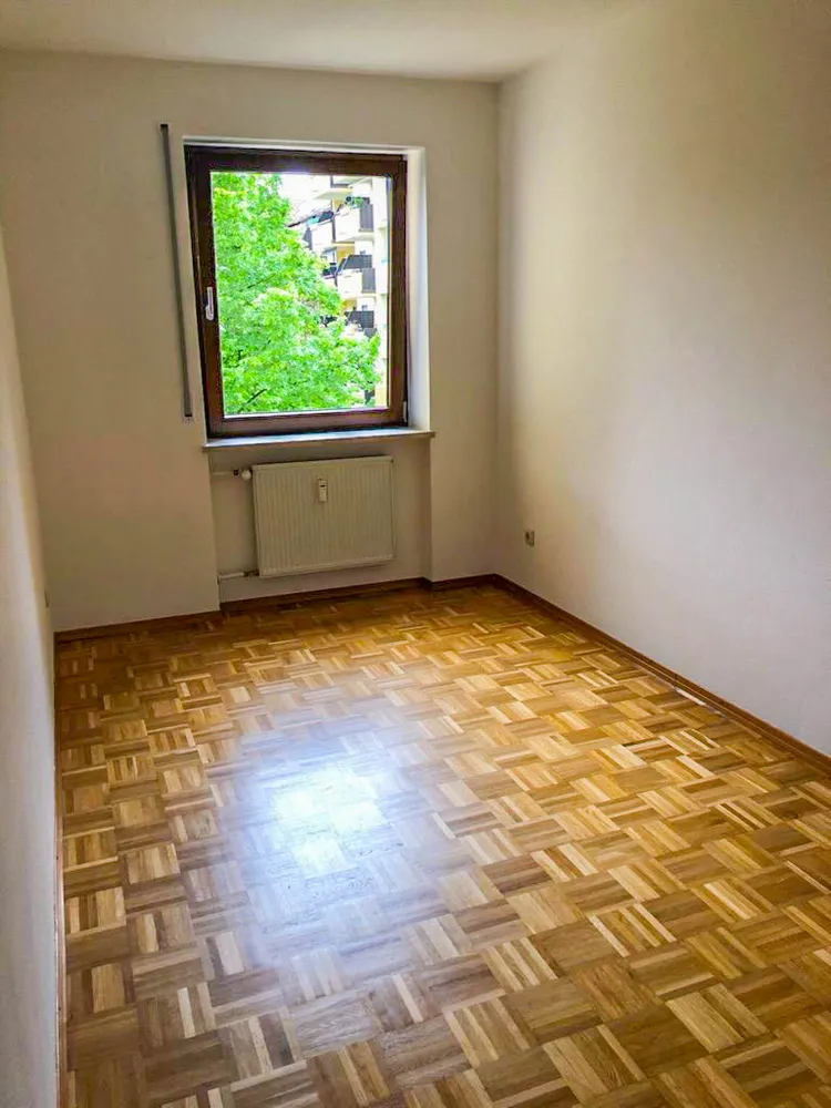 3 Zimmer Wohnung mit 72 m² in Regensburg – Bild 4