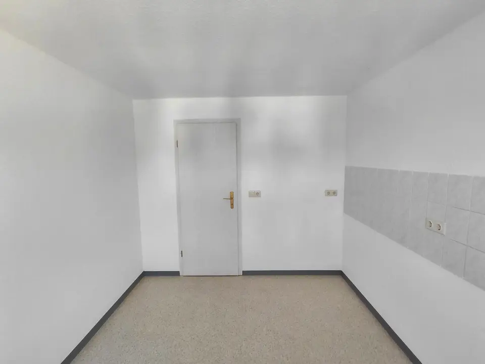 2 Zimmer Wohnung mit 74 m² in Zeitz – Bild 6