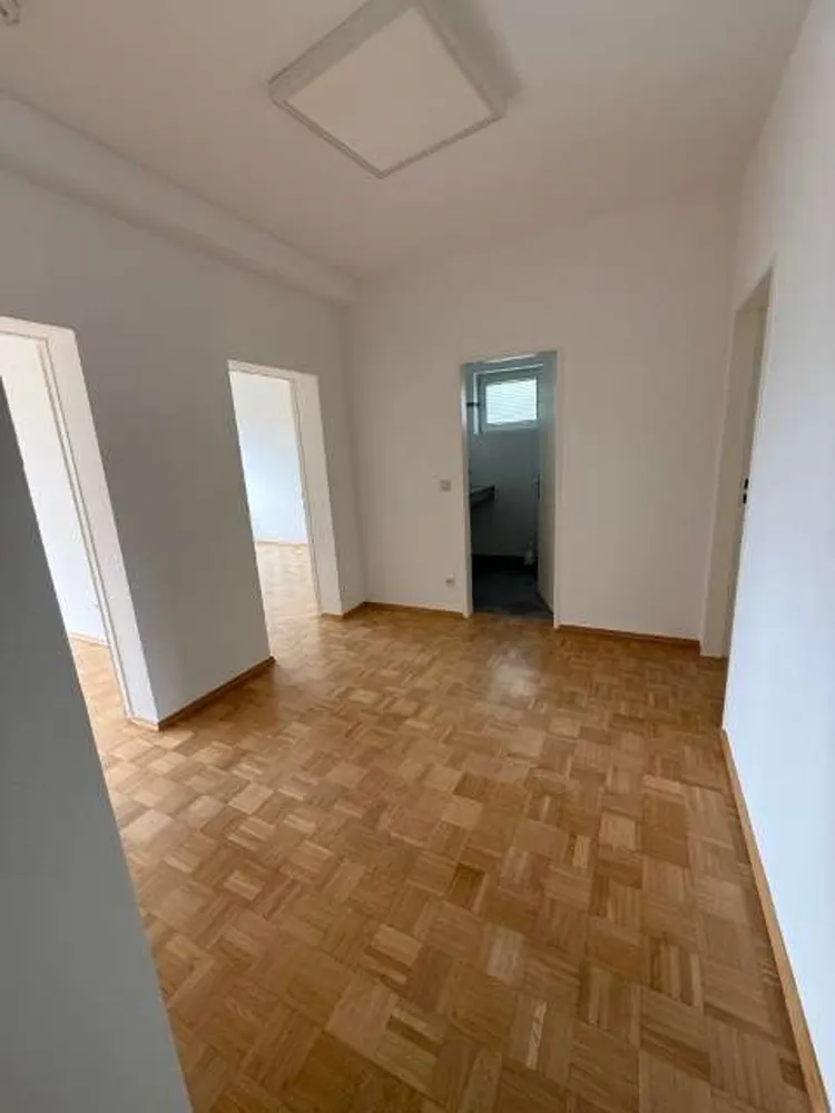 3 Zimmer Wohnung mit 89 m² in Wiesbaden – Bild 11