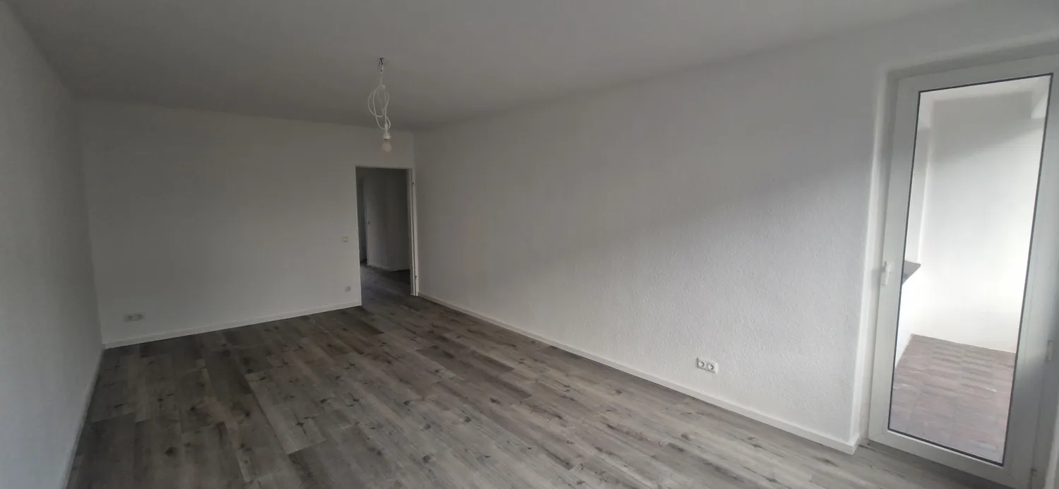 2 Zimmer Wohnung mit 65 m² in Köln – Bild 4