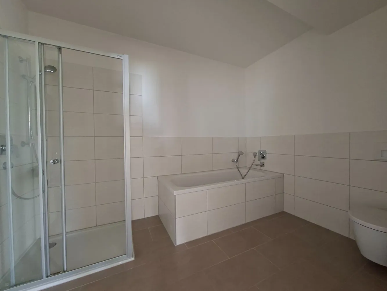 3 room apartment with 87 m² in Dresden – Photo 4