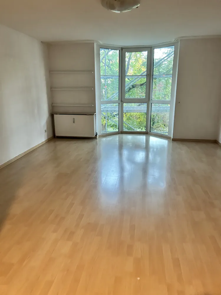 2 Zimmer Wohnung mit 70 m² in München – Bild 7