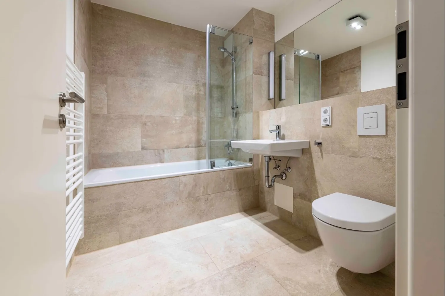 1 room apartment with 37 m² in Munich – Photo 5