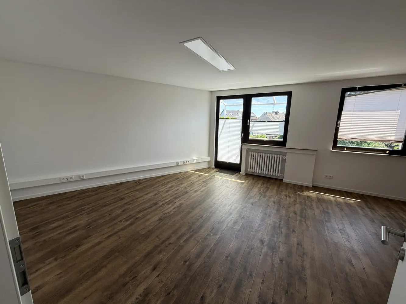 3 Zimmer Wohnung mit 90 m² in Düsseldorf – Bild 1