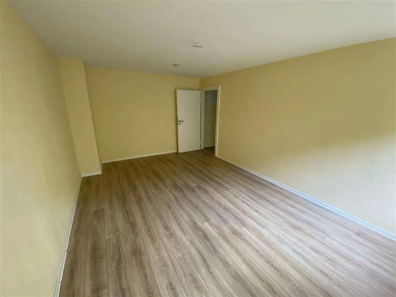 1 room apartment with 38 m² in Aschaffenburg – Photo 1