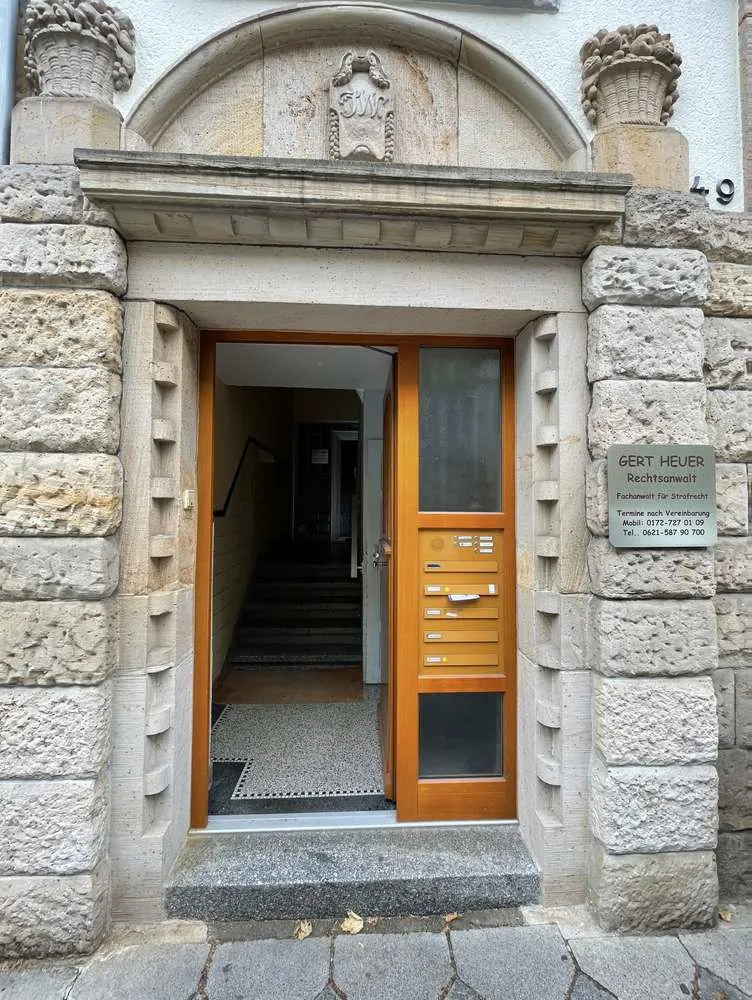 4 Zimmer Wohnung mit 70 m² in Ludwigshafen am Rhein – Bild 1