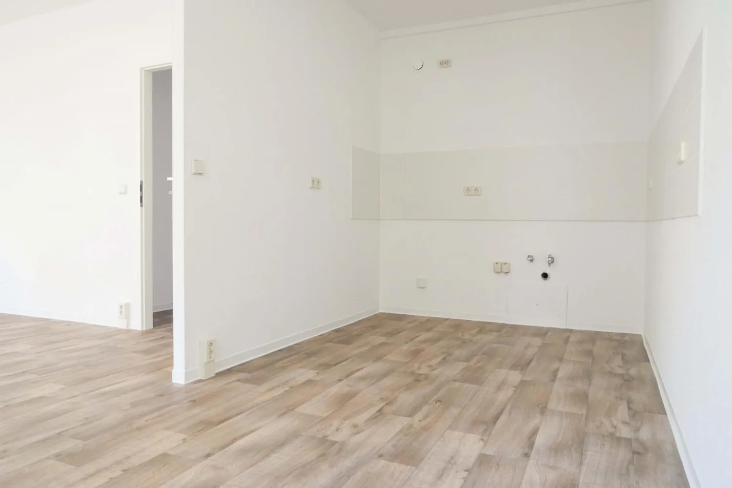 2 room apartment with 50 m² in Magdeburg – Photo 5