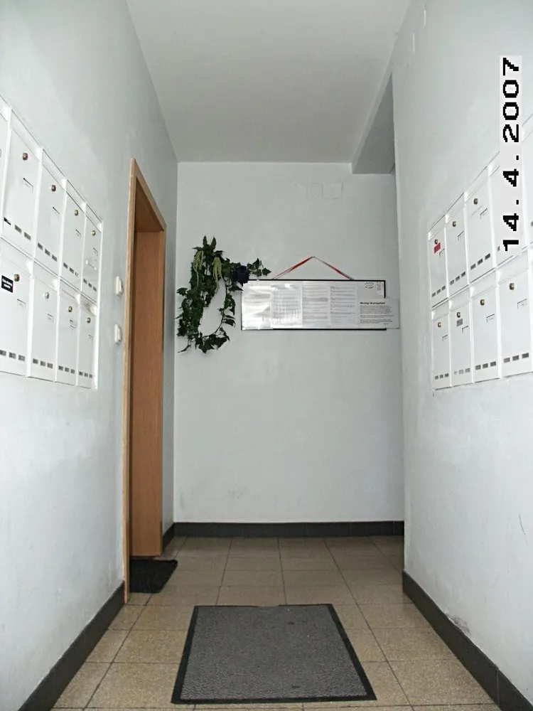 2 Zimmer Wohnung mit 42 m² in Augsburg – Bild 2