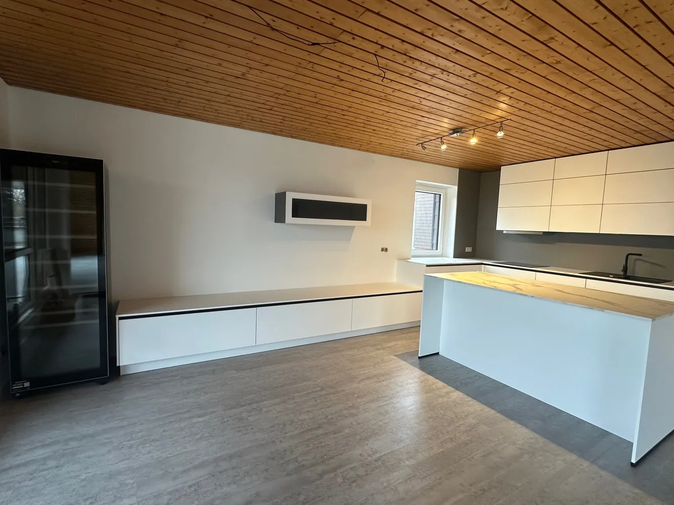 4 Zimmer Wohnung mit 177 m² in Göttingen – Bild 2
