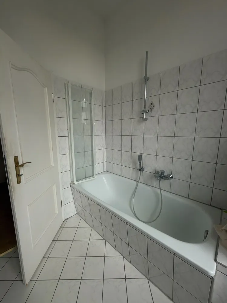 2 room apartment with 77 m² in Magdeburg – Photo 1