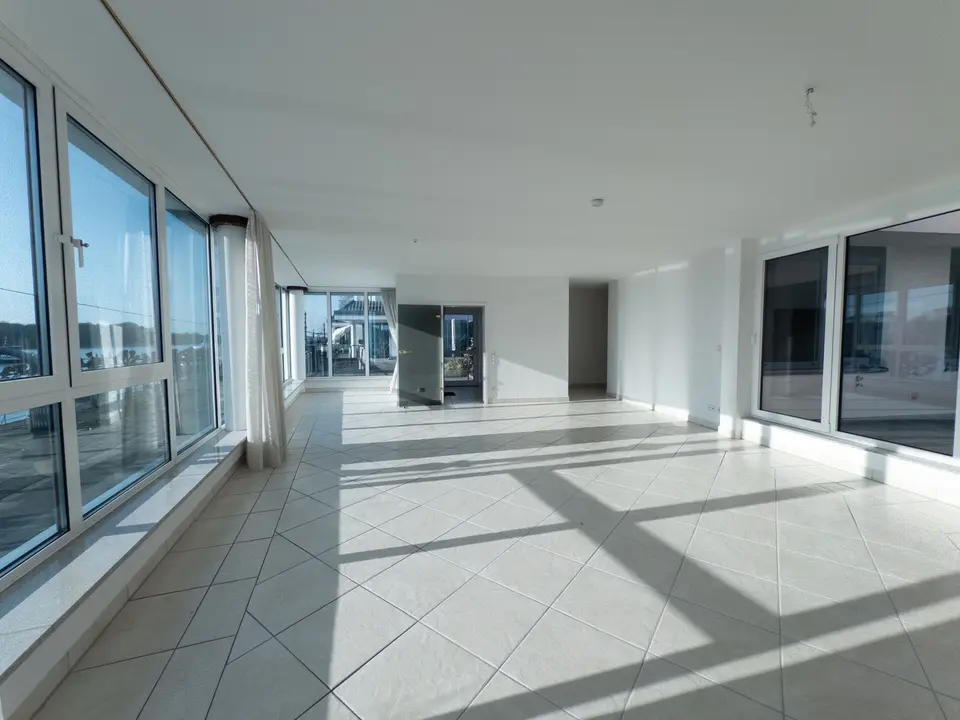 3 room apartment with 154 m² in Königswinter – Photo 2
