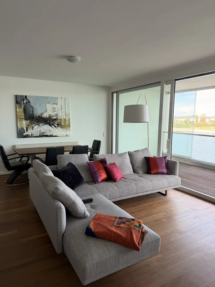 2 room apartment with 74 m² in Cologne – Photo 2