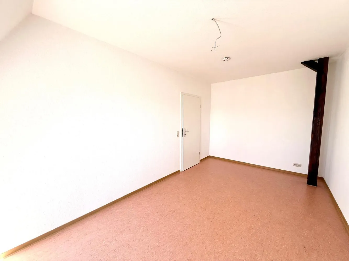 4 room apartment with 96 m² in Magdeburg – Photo 3