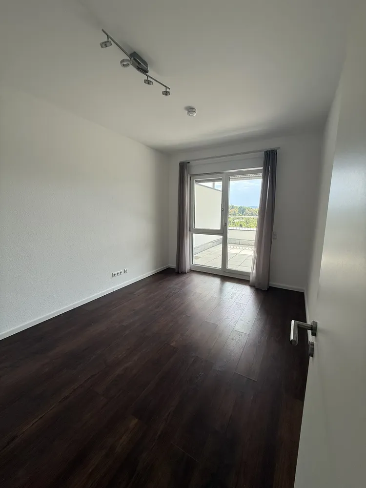 2 Zimmer Wohnung mit 75 m² in Karlsruhe – Bild 7