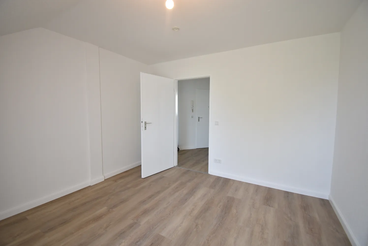3 Zimmer Wohnung mit 78 m² in Krefeld – Bild 3