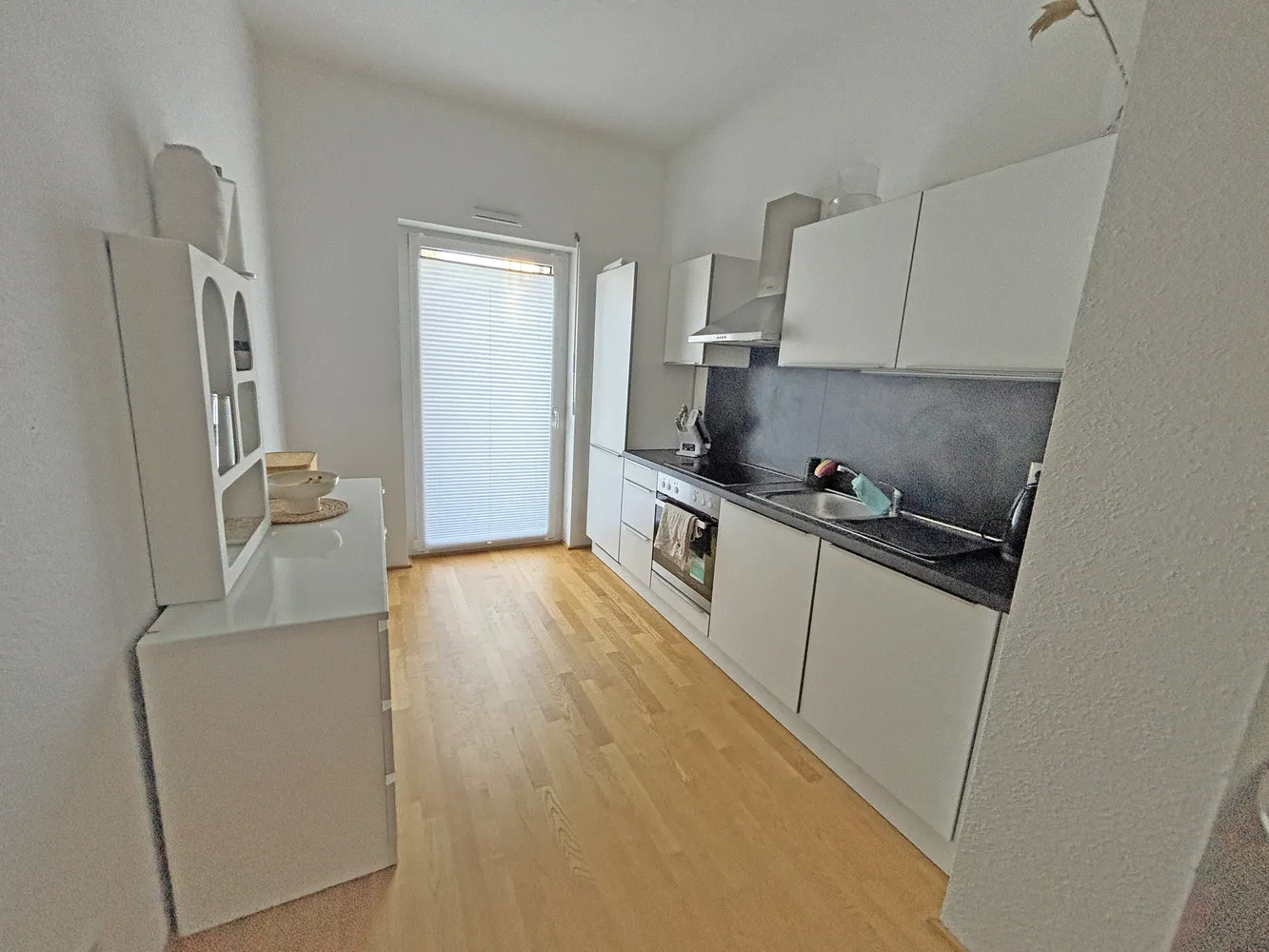 2 Zimmer Wohnung mit 68 m² in Moers – Bild 3