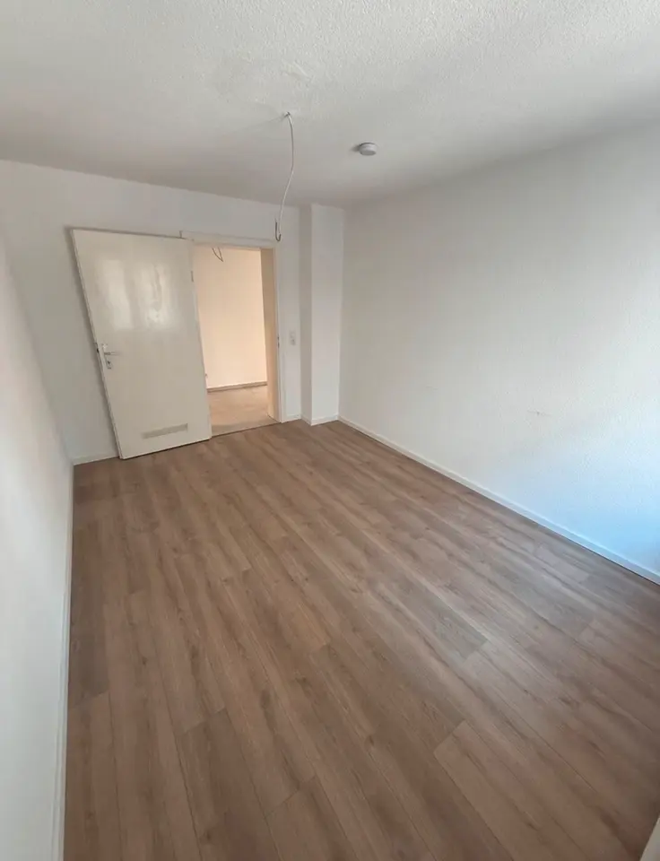 3 Zimmer Wohnung mit 61 m² in Karlsruhe – Bild 2