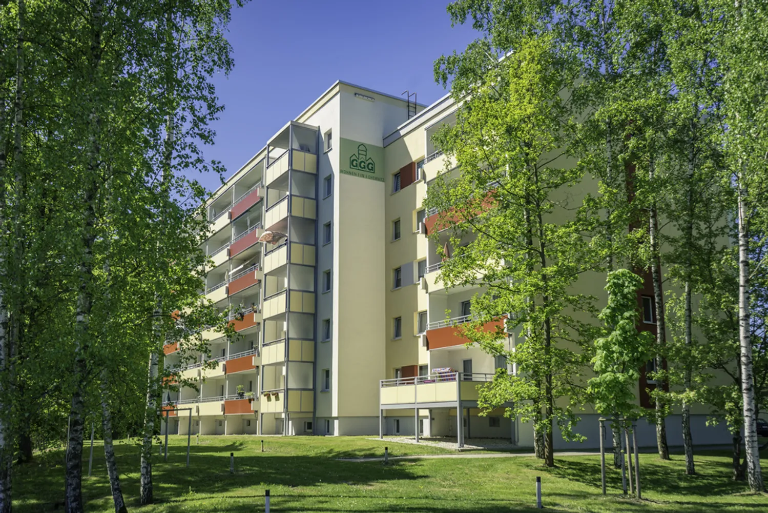 2 room apartment with 57 m² in Chemnitz – Photo 1