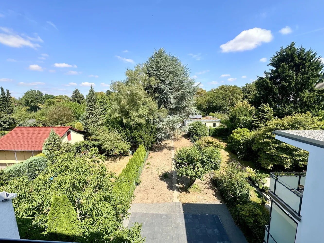 2 Zimmer Wohnung mit 75 m² in Düsseldorf – Bild 11