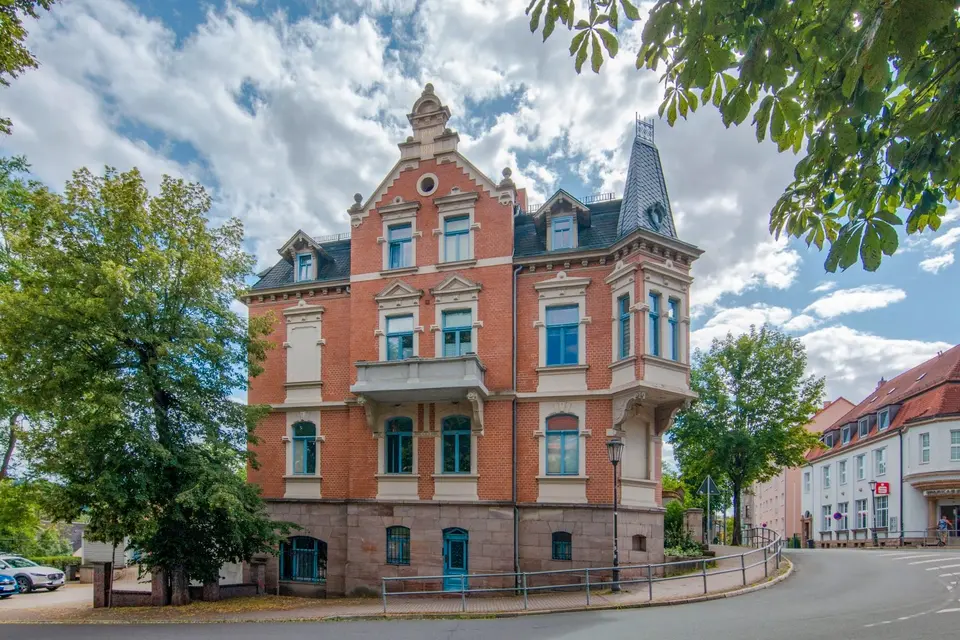 4 Zimmer Wohnung mit 93 m² in Saalfeld/Saale – Bild 2