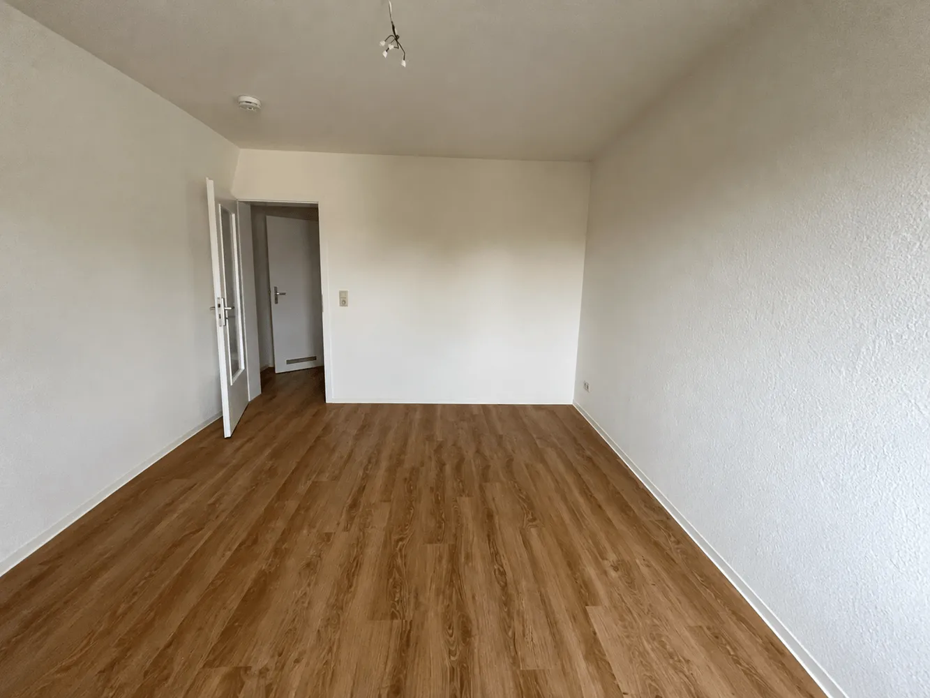 3 Zimmer Wohnung mit 60 m² in Chemnitz – Bild 7