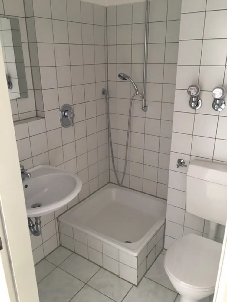 1 room apartment with 30 m² in Wuppertal – Photo 3