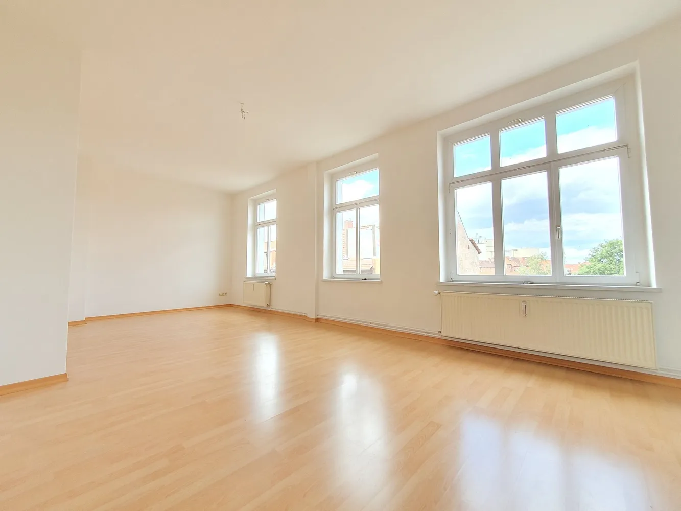 2 Zimmer Wohnung mit 63 m² in Erfurt – Bild 1