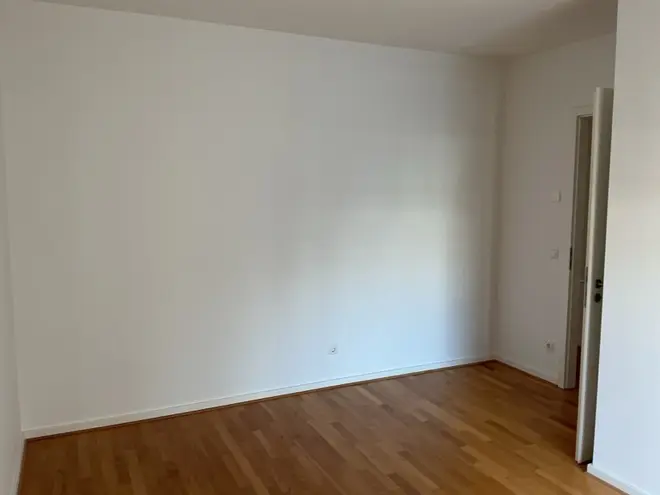 2 Zimmer Wohnung mit 78 m² in Berlin – Bild 5