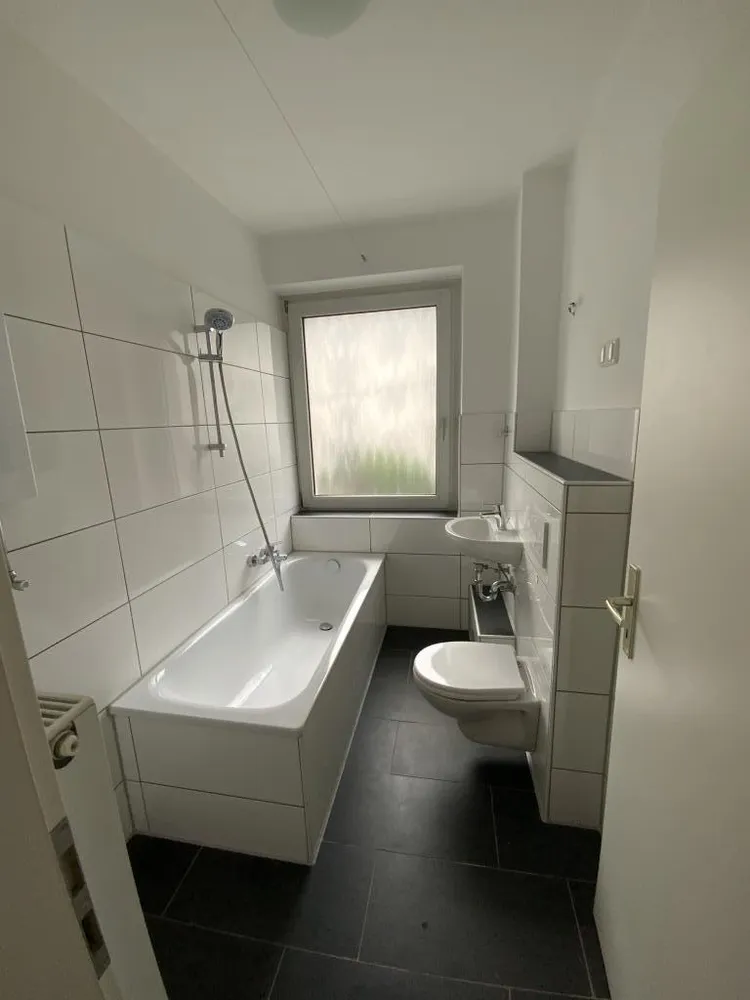 2 Zimmer Wohnung mit 50 m² in Remscheid – Bild 2