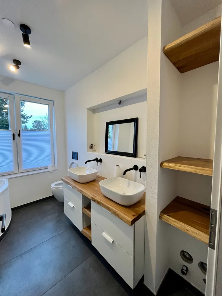 4 Zimmer Wohnung mit 130 m² in Köln – Bild 3