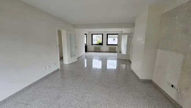4 Zimmer Wohnung mit 105 m² in Bielefeld – Bild 2