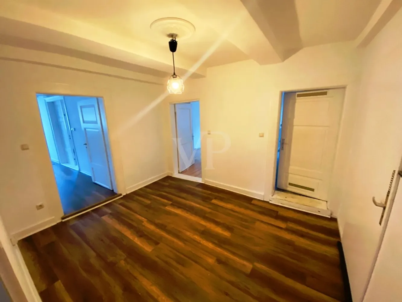 6 Zimmer Wohnung mit 150 m² in Celle – Bild 2