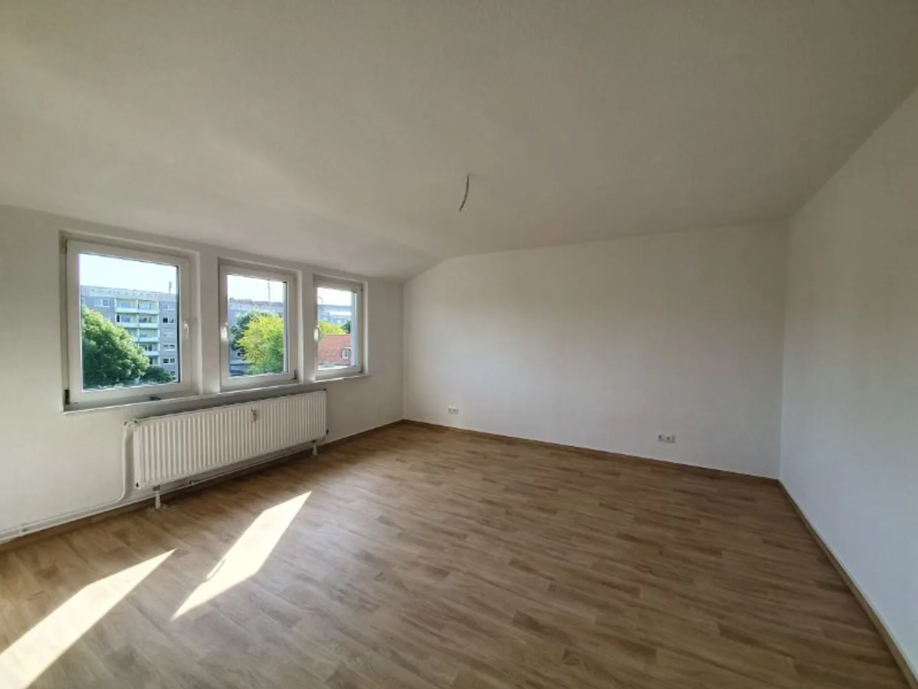 2 Zimmer Wohnung mit 73 m² in Stralsund – Bild 1
