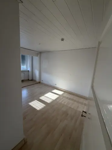 3 Zimmer Wohnung mit 84 m² in Karlsruhe – Bild 4