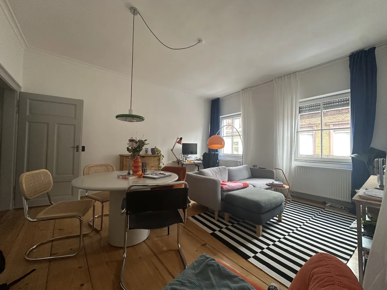 2 Zimmer Wohnung mit 53 m² in Karlsruhe – Bild 2
