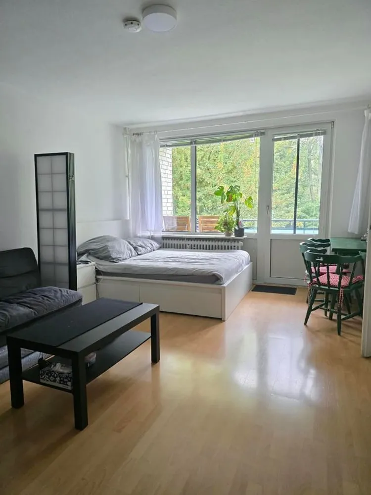 1 room apartment with 37 m² in Hamburg – Photo 1