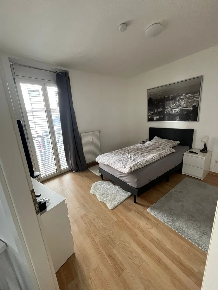 1 Zimmer Wohnung mit 66 m² in Köln – Bild 5
