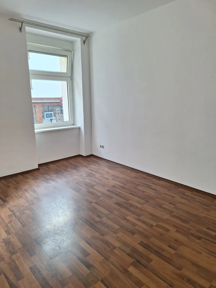 3 Zimmer Wohnung mit 89 m² in Frankfurt am Main – Bild 3