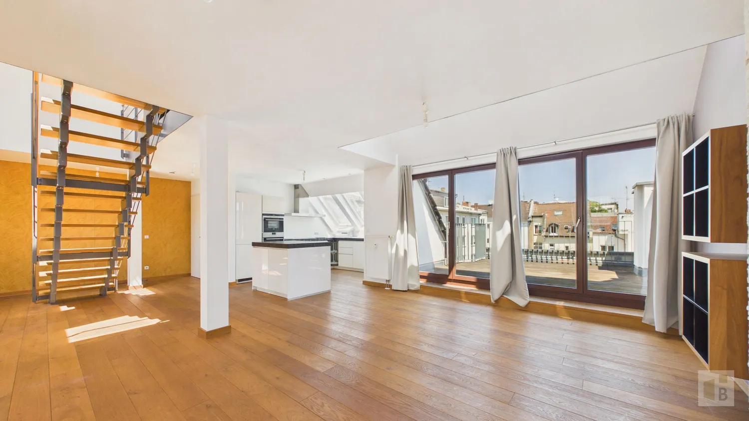 4 Zimmer Wohnung mit 148 m² in Mainz – Bild 1