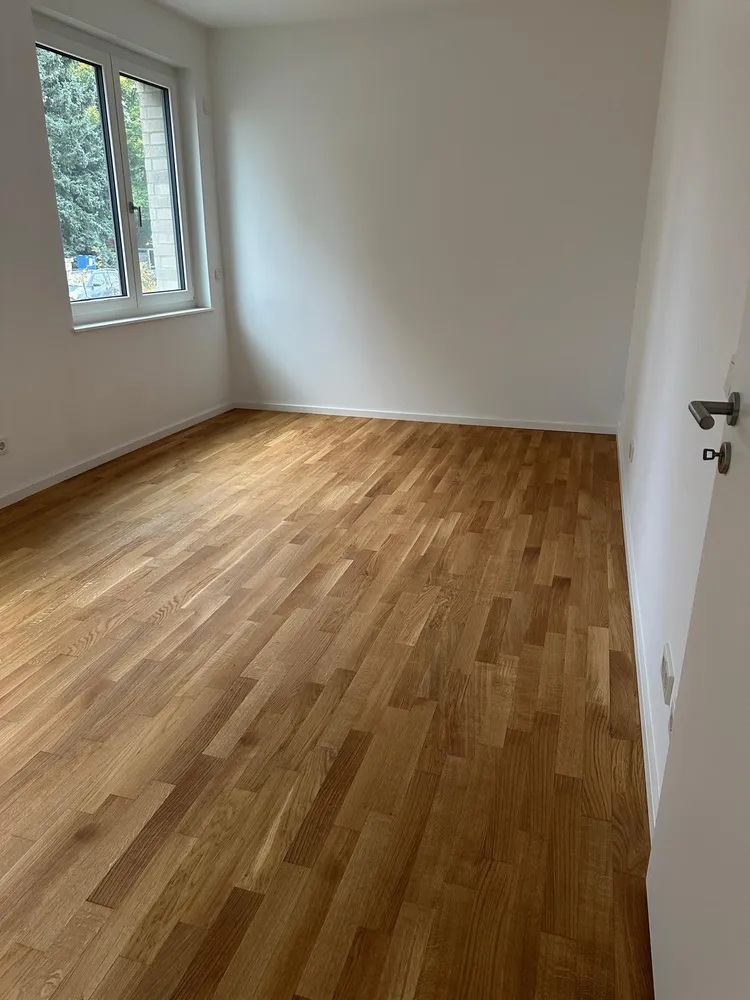 2 Zimmer Wohnung mit 79 m² in Berlin – Bild 2