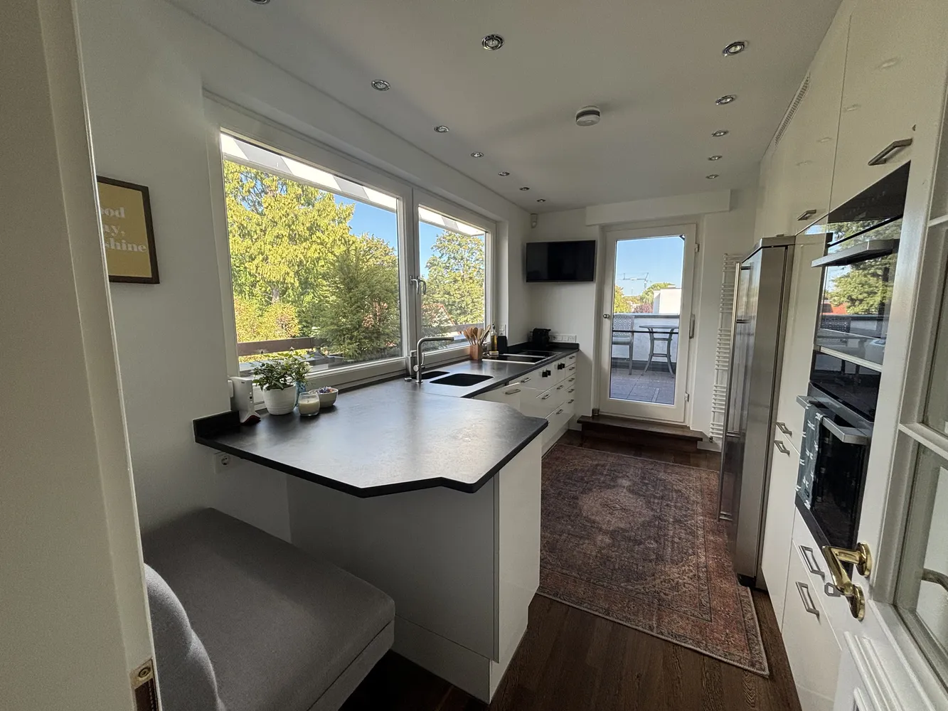 7 Zimmer Wohnung mit 180 m² in München – Bild 4