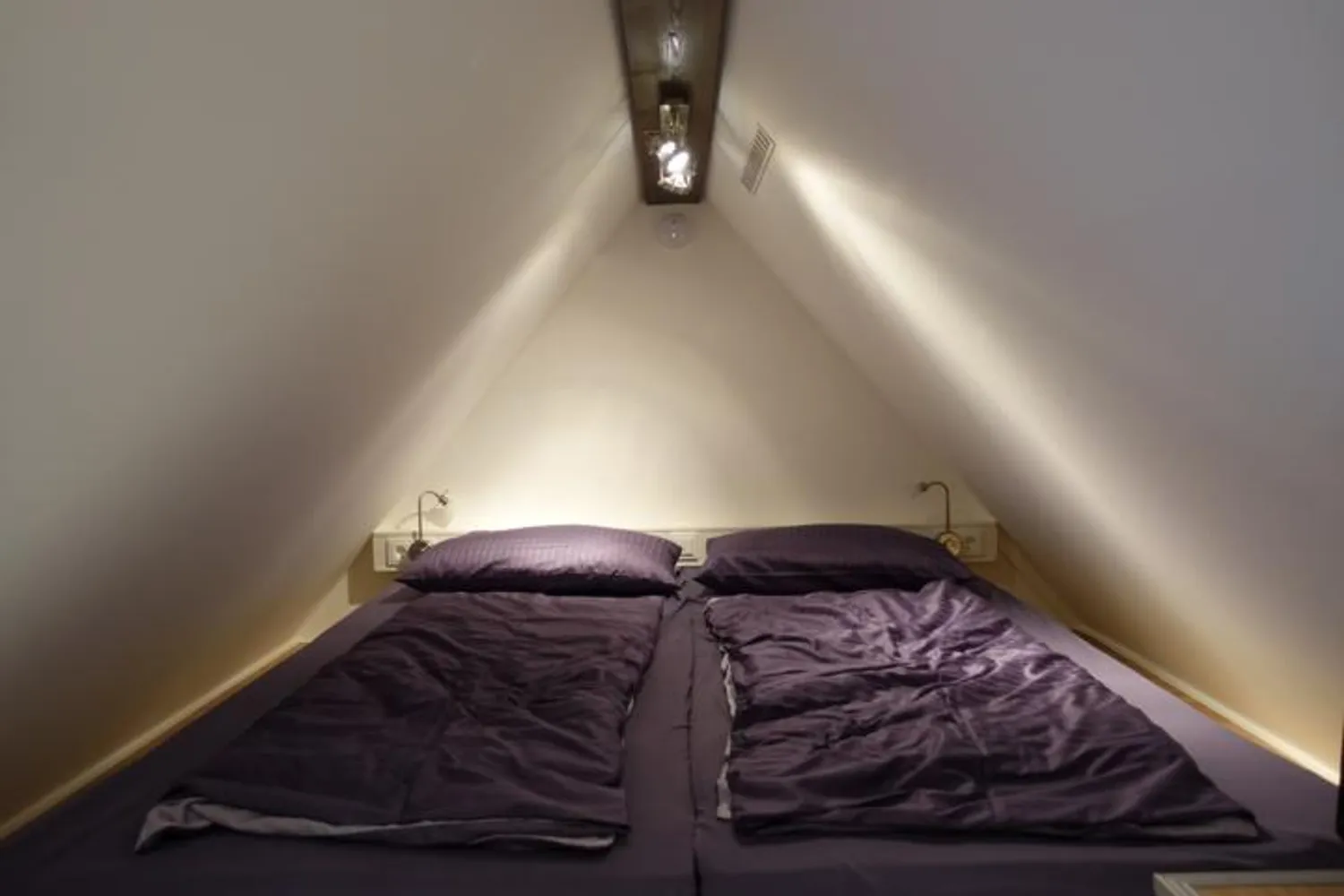 2 Zimmer Wohnung mit 32 m² in Köln – Bild 6